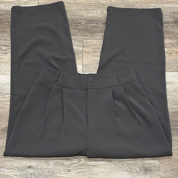 Worn Once!! Set of 6 High Waisted Zipper Pocket Shirred Straight Leg Work Pants - Picture 6 of 12